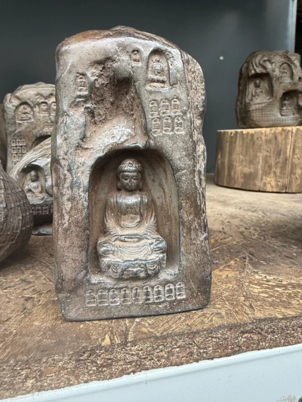 高端复古摩崖石窟摆件