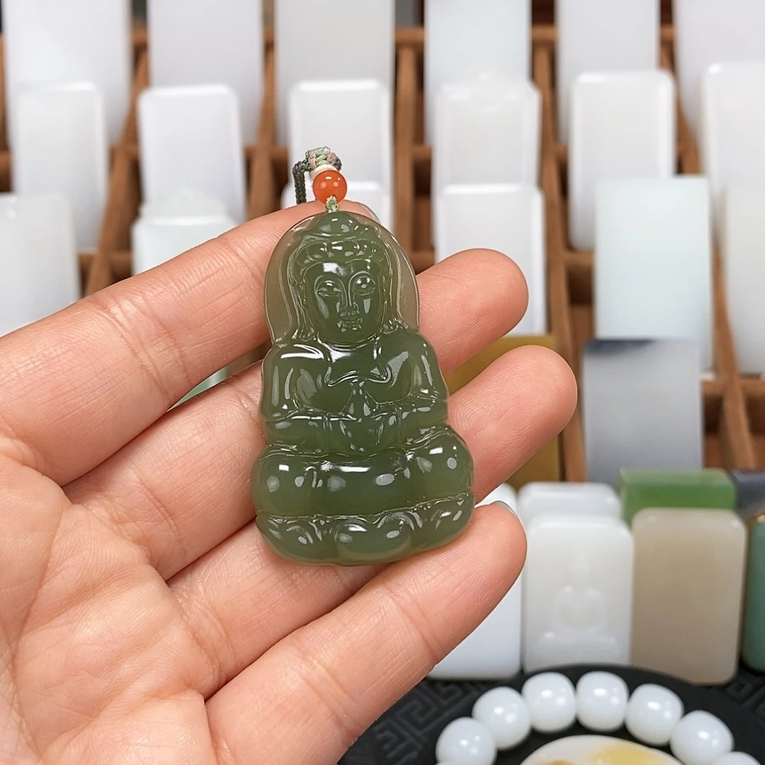 和田玉颈饰未镶嵌