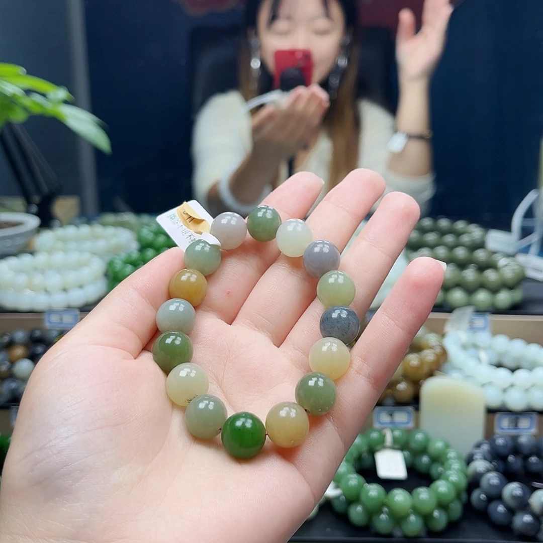和田玉未镶嵌手链