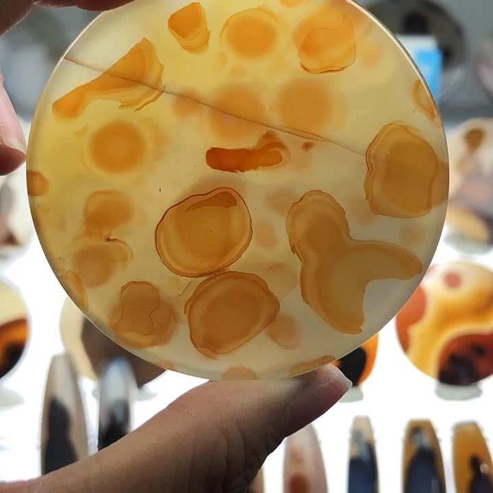 玛瑙/玉髓未镶嵌珠宝半成品51