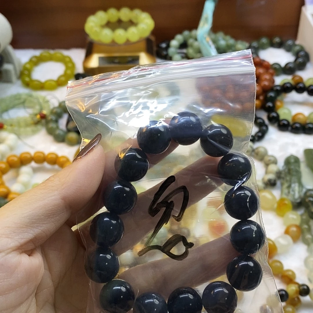 未镶嵌蛇纹石玉手镯鬼*0