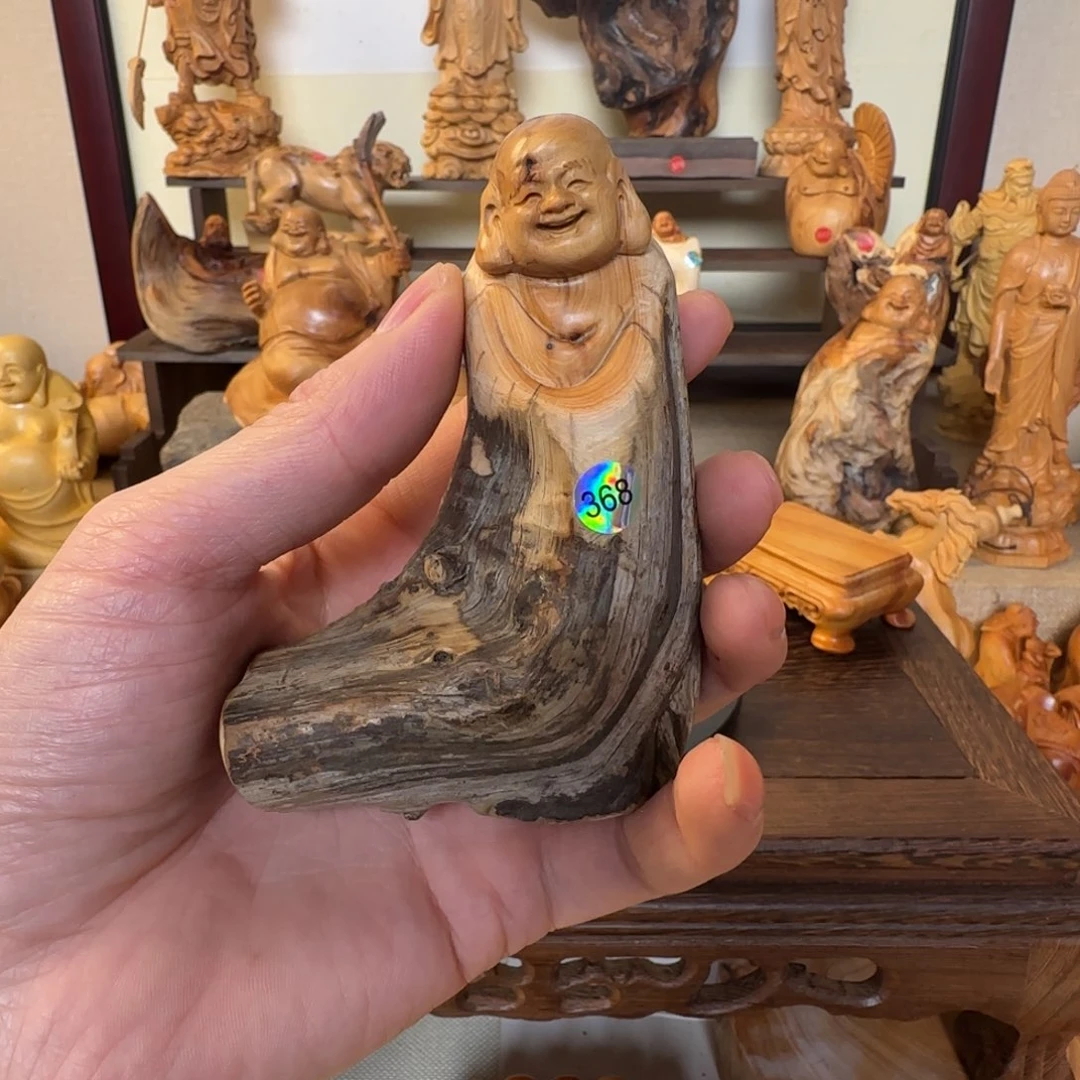 崖柏小木匠艺雕一物一拍