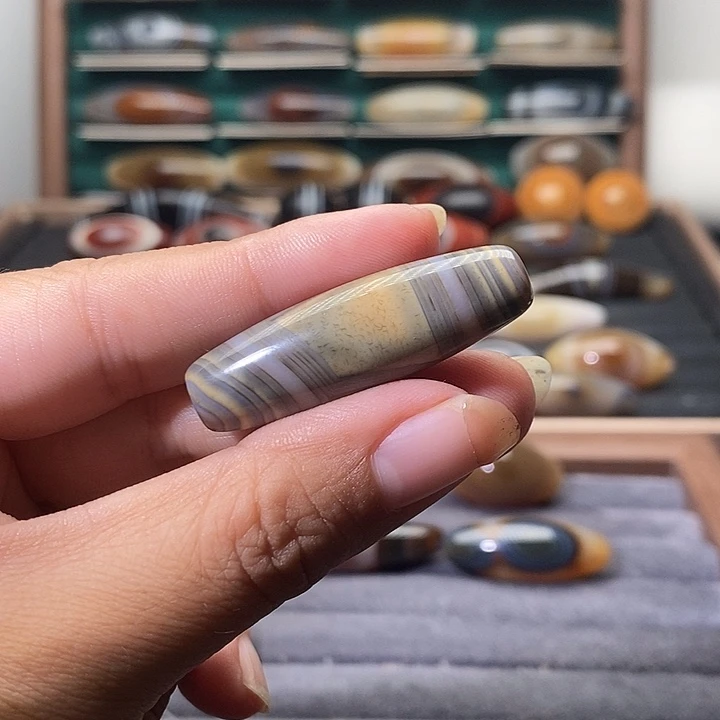 童***虎玛瑙/玉髓未镶嵌吊坠(不含链)