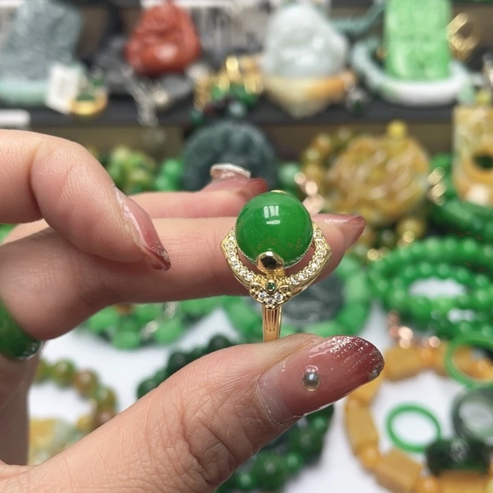 翡翠未镶嵌手链戒指10