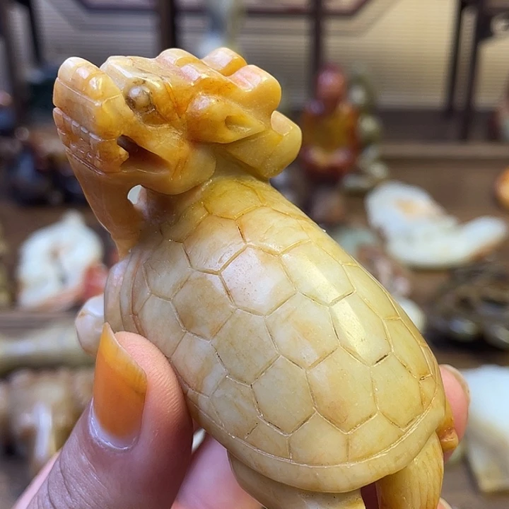 未镶嵌和田玉（糖玉）挂件