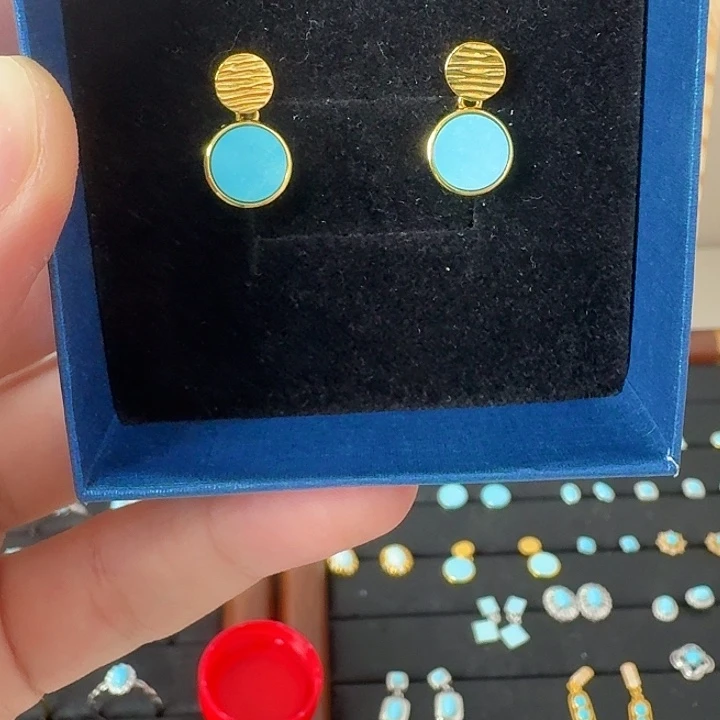 绿松石未镶嵌耳钉