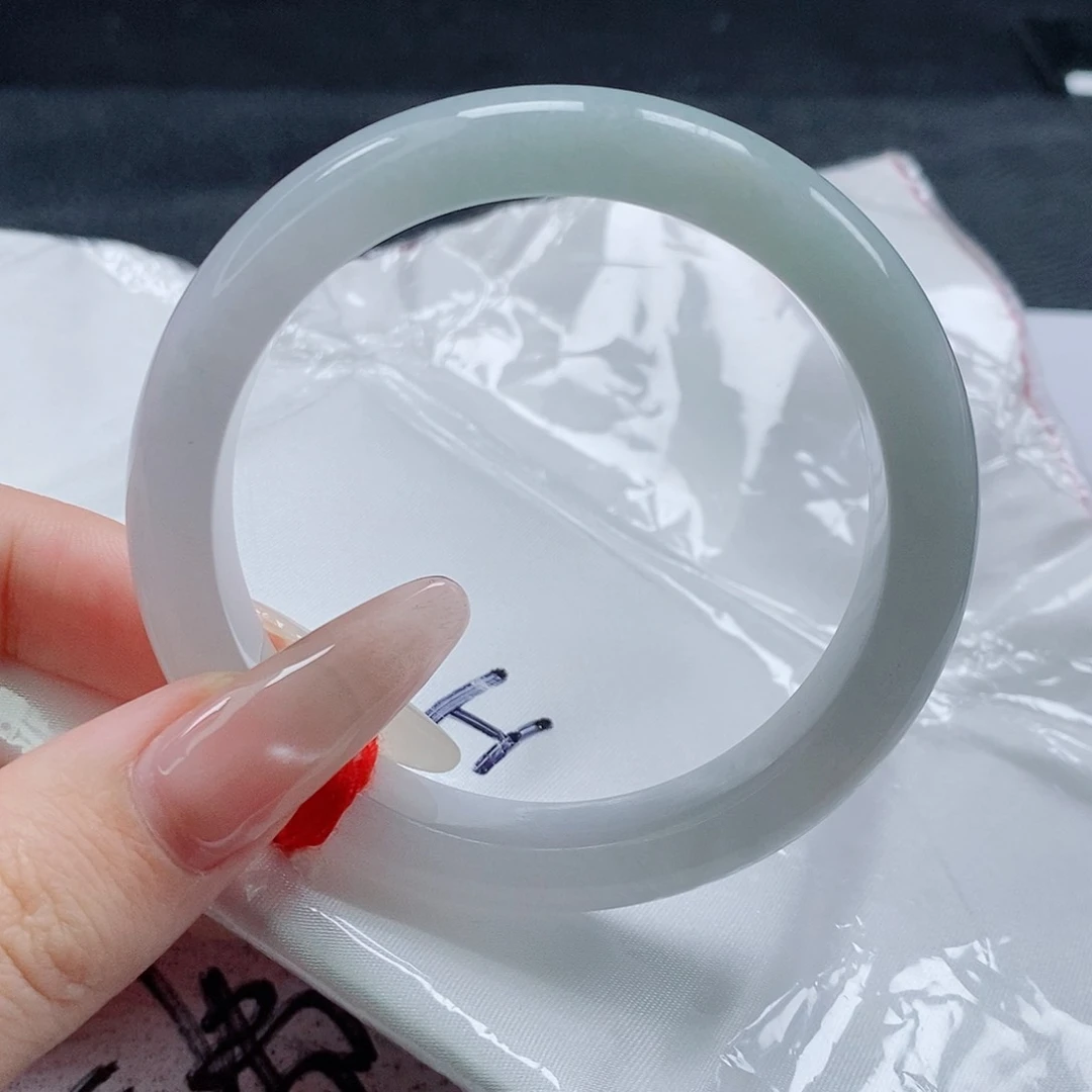 【闪购商品】未镶嵌手镯翡翠474号