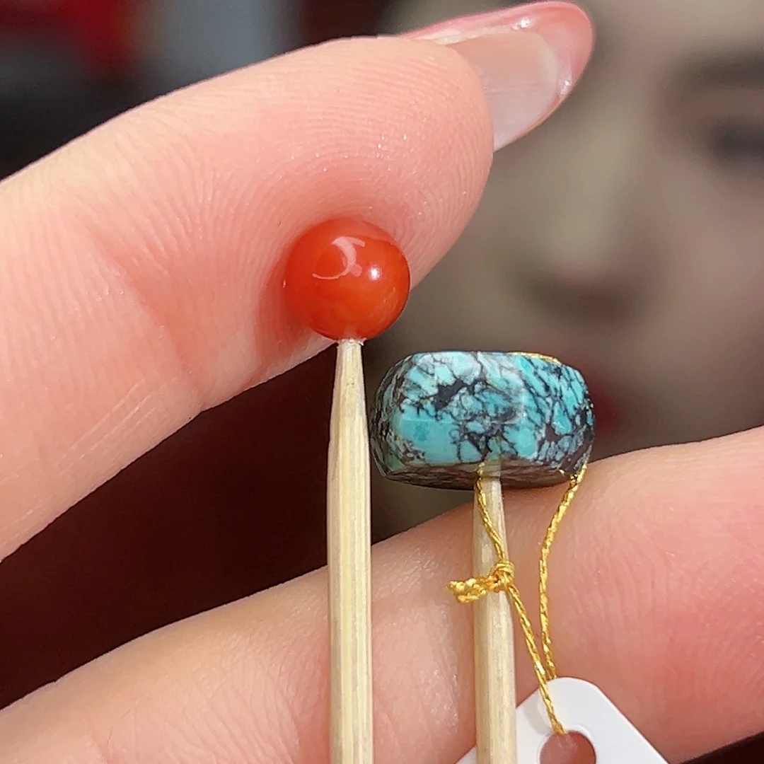 南红玛瑙未镶嵌珠宝奇石