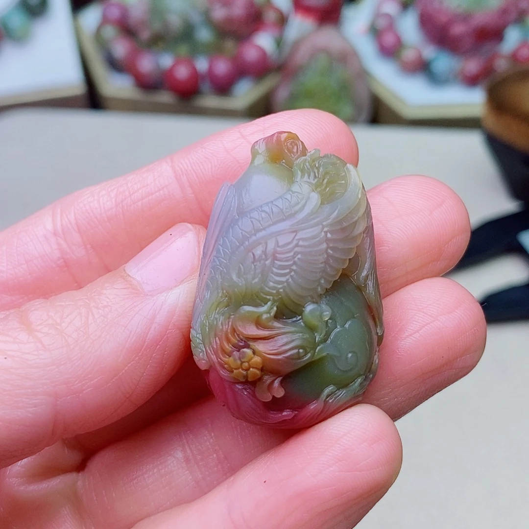 墨***欢未镶嵌玛瑙/玉髓珠宝奇石盐源玛瑙定制