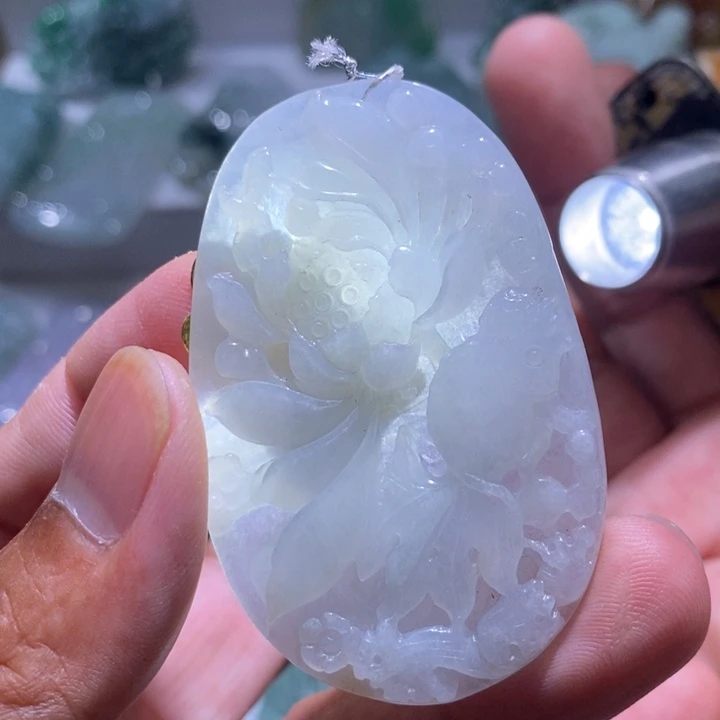 【闪购商品】翡翠未镶嵌颈饰11111111111111111