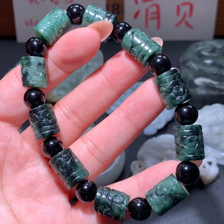 翡翠未镶嵌颈饰保真天然A货翡翠