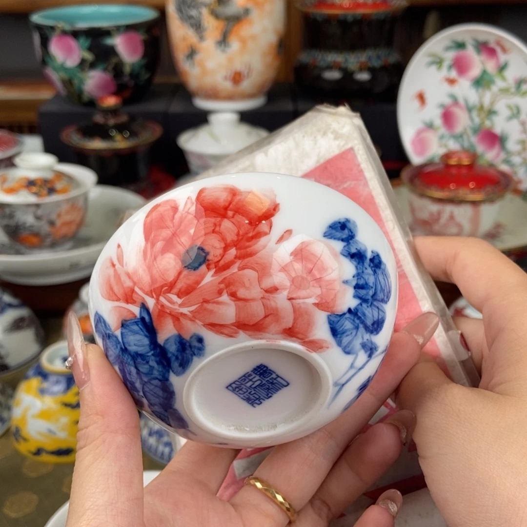 陶瓷艺术家的作品是一种