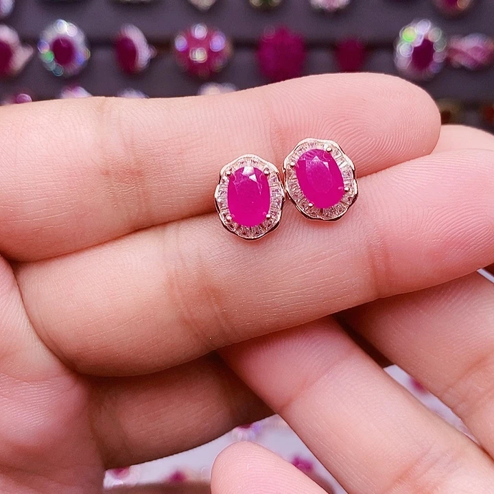 银S925镶嵌耳饰红宝石