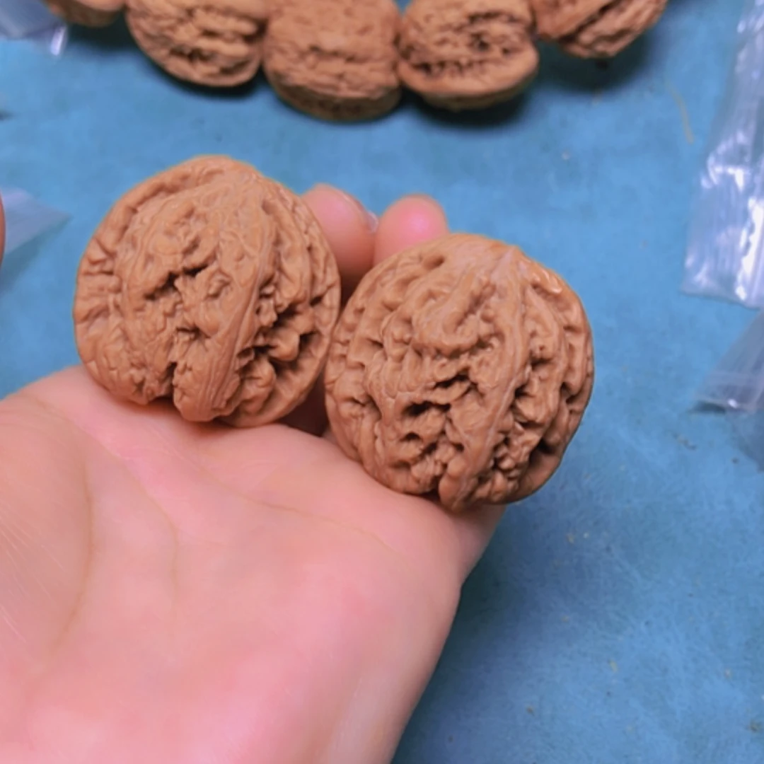 【闪购商品】把件核桃36粗筋修尖