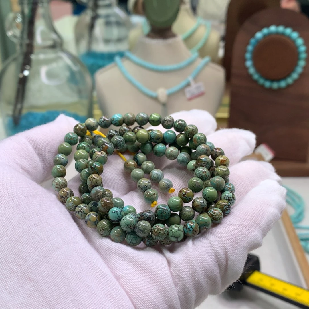 绿松石未镶嵌饰品