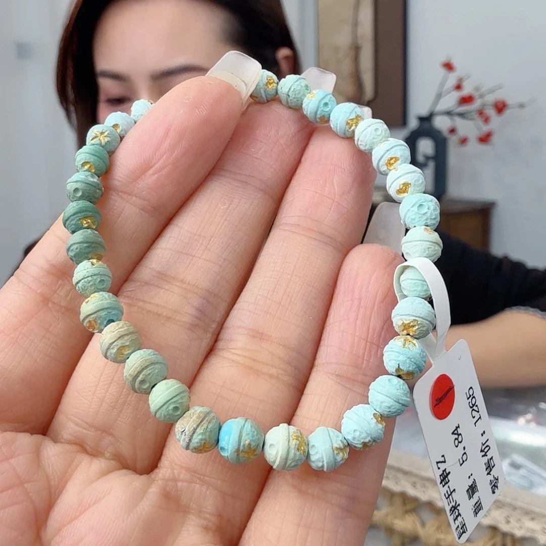 绿松石未镶嵌珠宝奇石