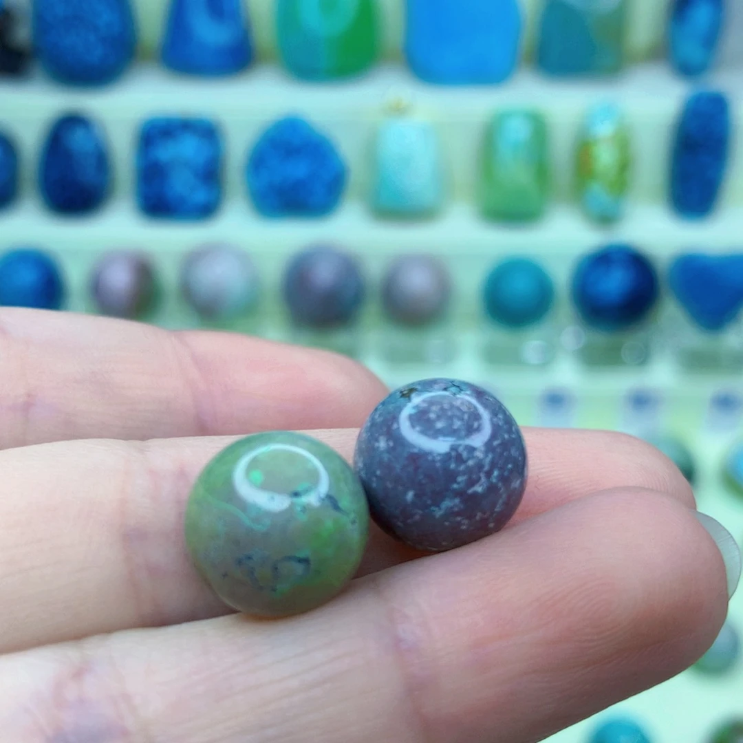 绿松石绿松石未镶嵌