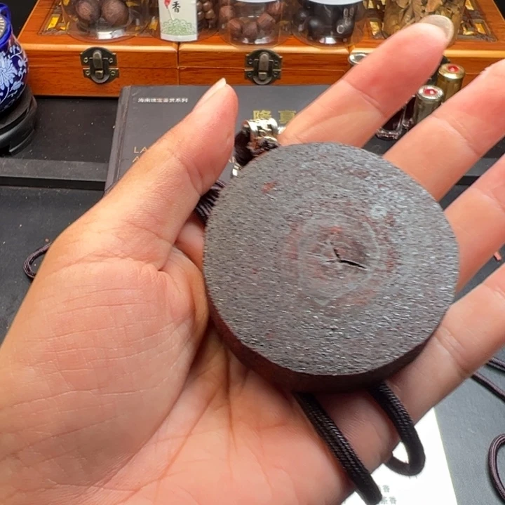 藤类缅甸降真绿油吊坠发其一1个吊坠39.9