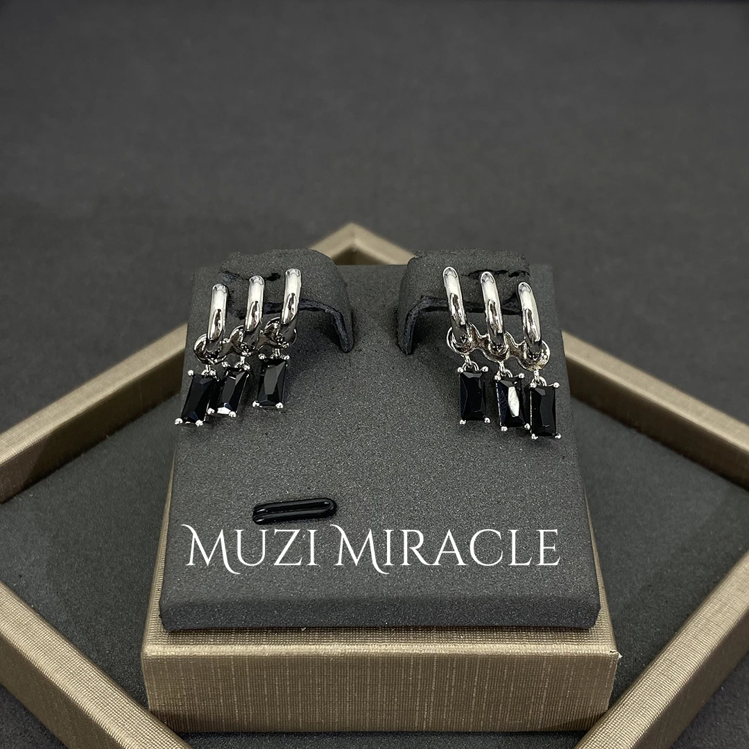 铜合金耳饰 MZM黑色小方糖猫爪子小众设计个性潮流耳环6980