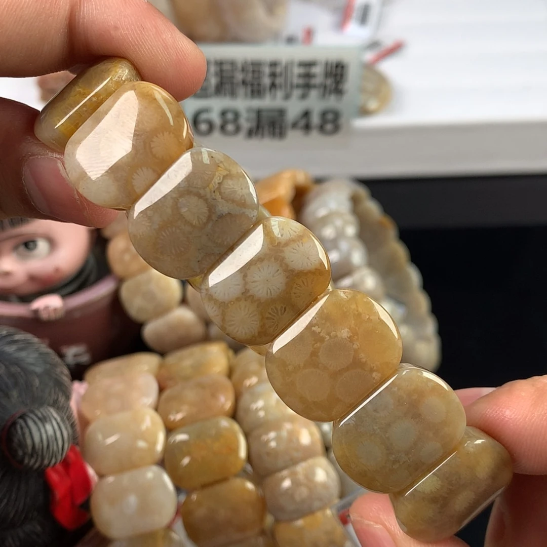 【闪购商品】硅化珊瑚(珊瑚玉)手镯未镶嵌36