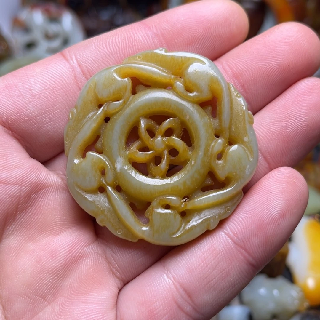 和田玉挂件未镶嵌