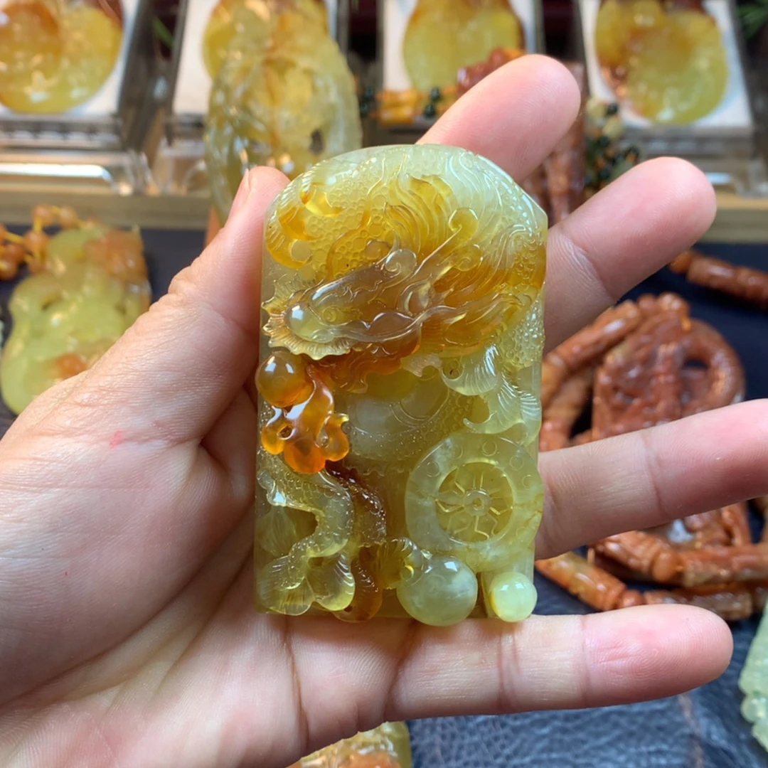 【闪购商品】蛇纹石玉颈饰未镶嵌