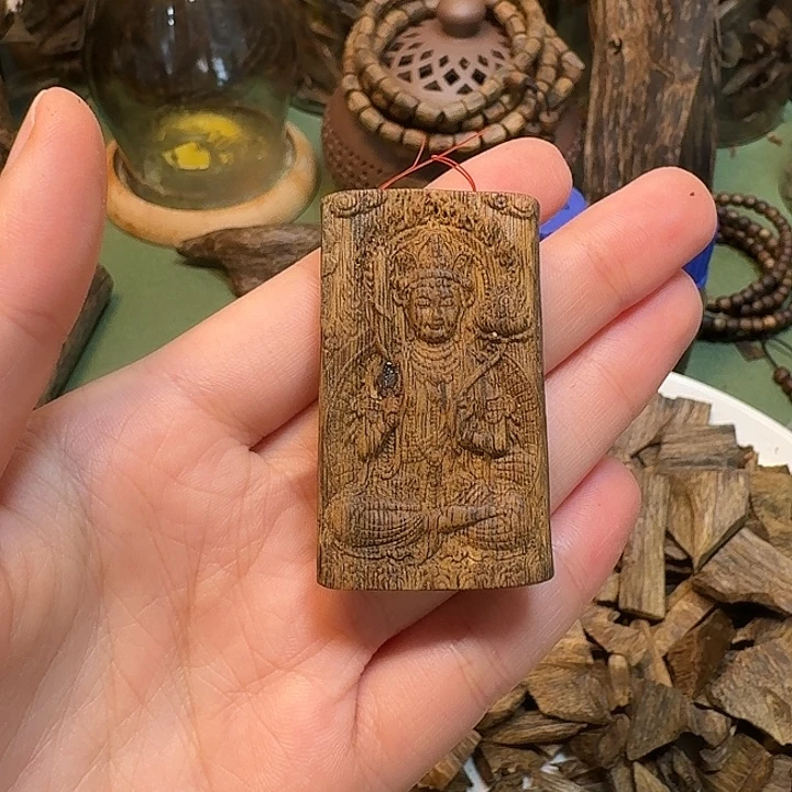 沉香沉香碎屑海南千里香树心油雕刻老料6.9克