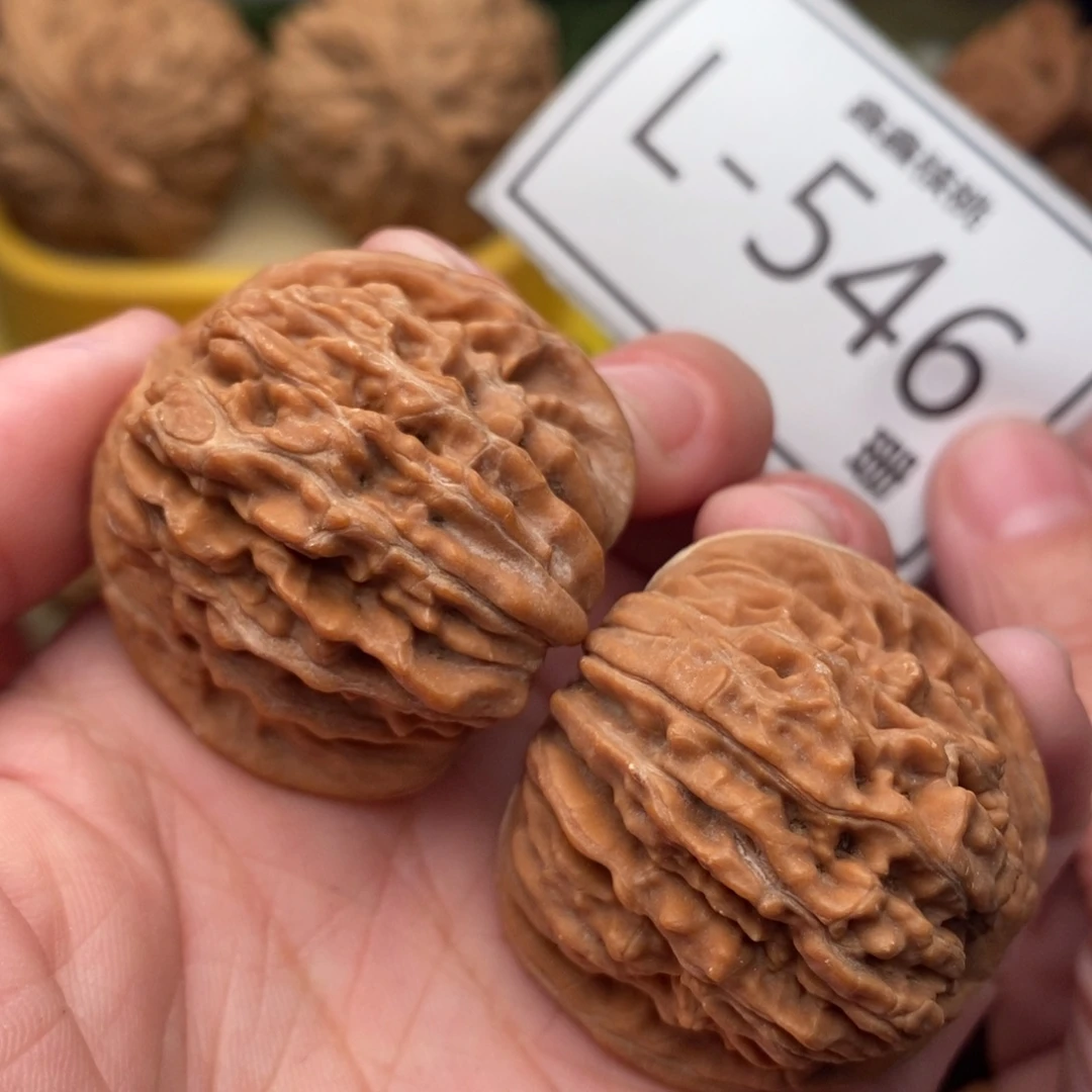 把件文玩核桃汗高楼38…..