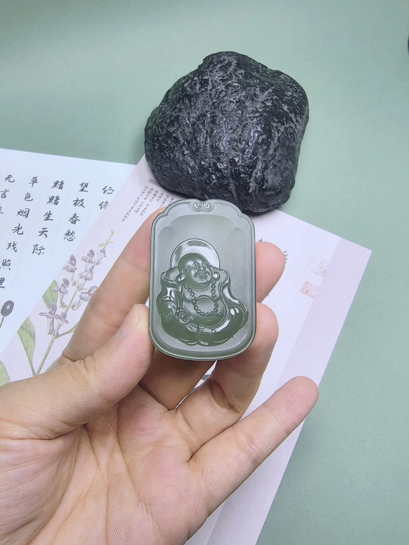 新疆和田玉笑佛女款玉弥勒佛玉石玉佩观音菩萨男款双面雕工精美件