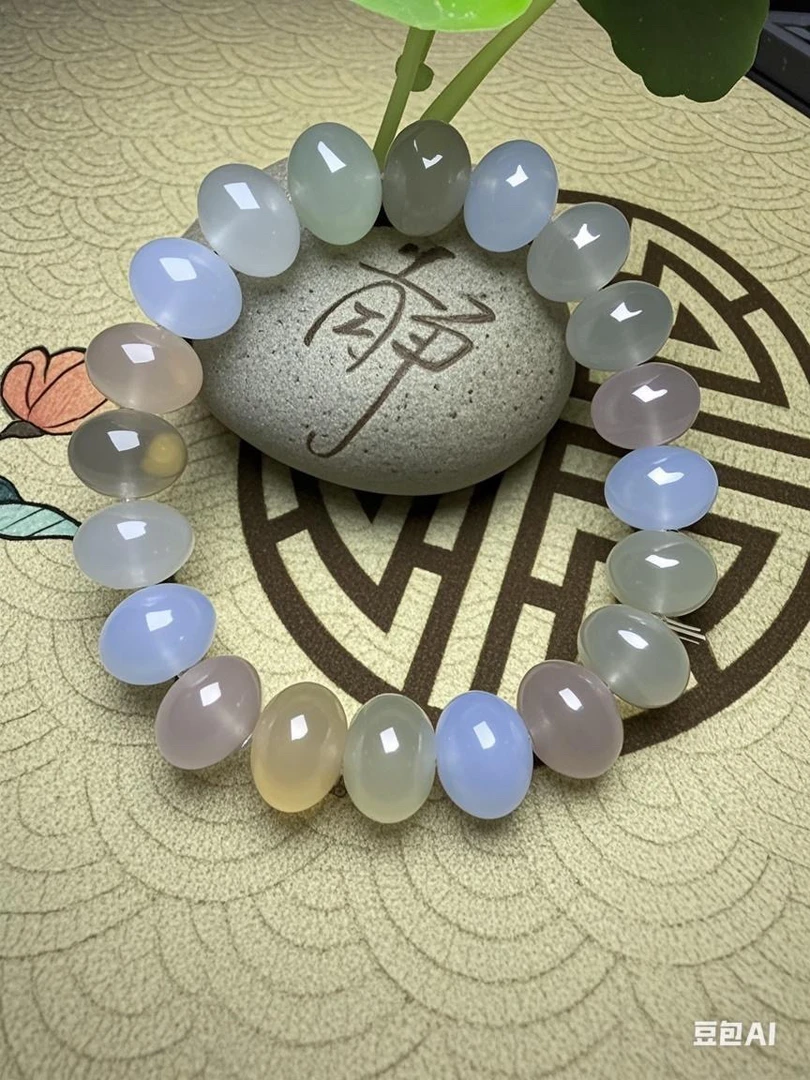 高品轻奢天然多宝玉髓玛瑙手链女款老型