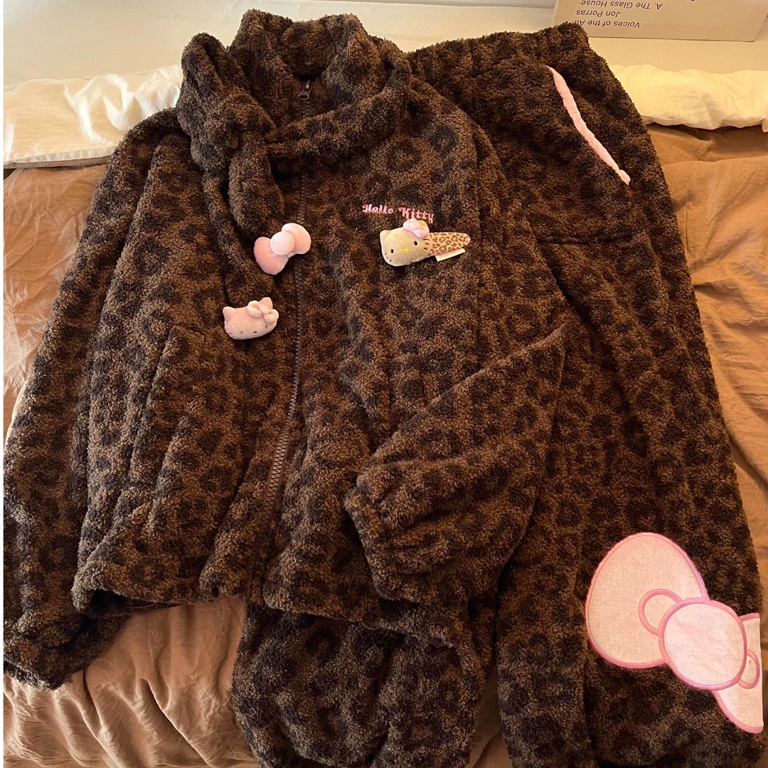 立领带围巾豹纹可爱Kitty珊瑚绒睡衣女秋冬款时髦精ins家居服套装