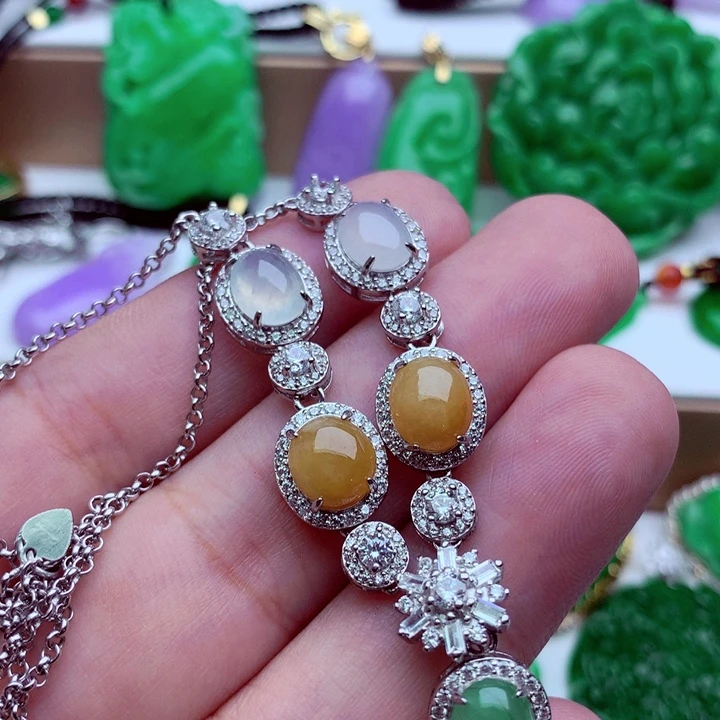 翡翠未镶嵌毛衣链