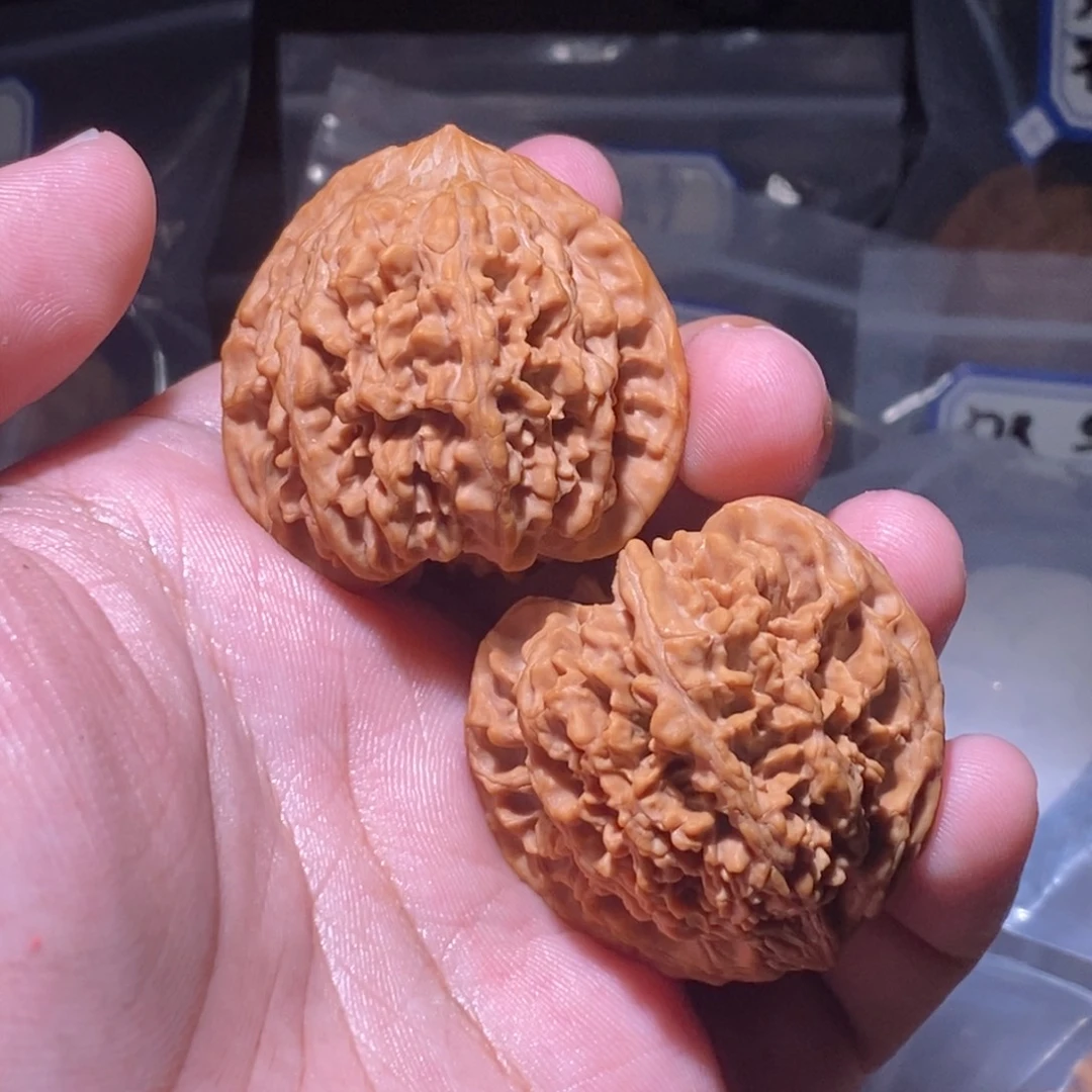 非***军文玩核桃吊坠40全品满天星