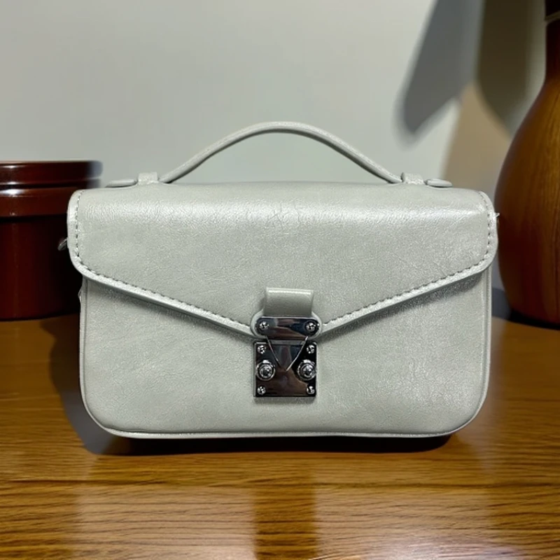 新款轻奢百搭高级感气质时尚斜挎女士包222灰