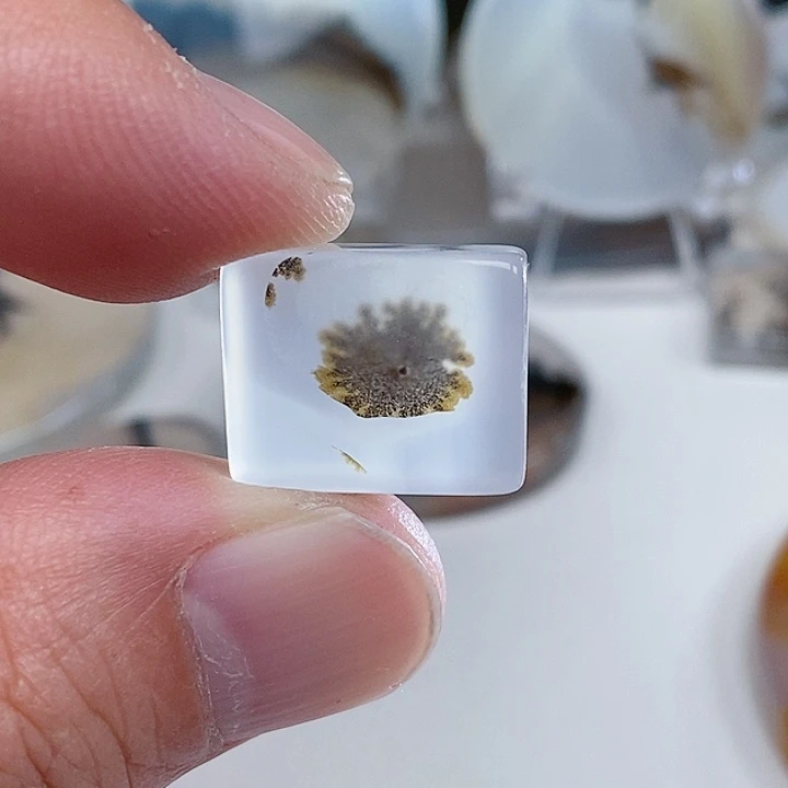 未镶嵌奇石玛瑙/玉髓丹*鹤