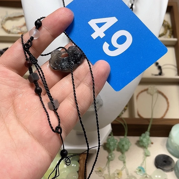 *****合金蛇纹石玉颈饰