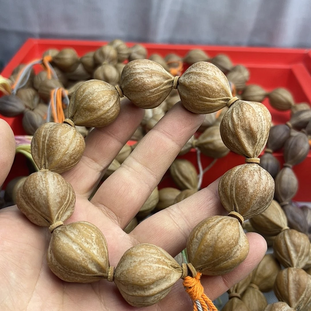 吴***杰橄榄核手串25/27矮桩