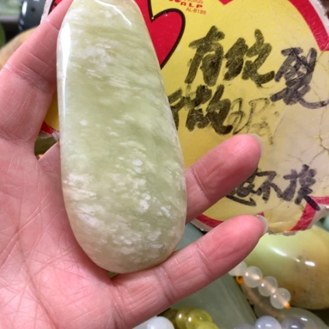 蛇纹石玉未镶嵌手把件