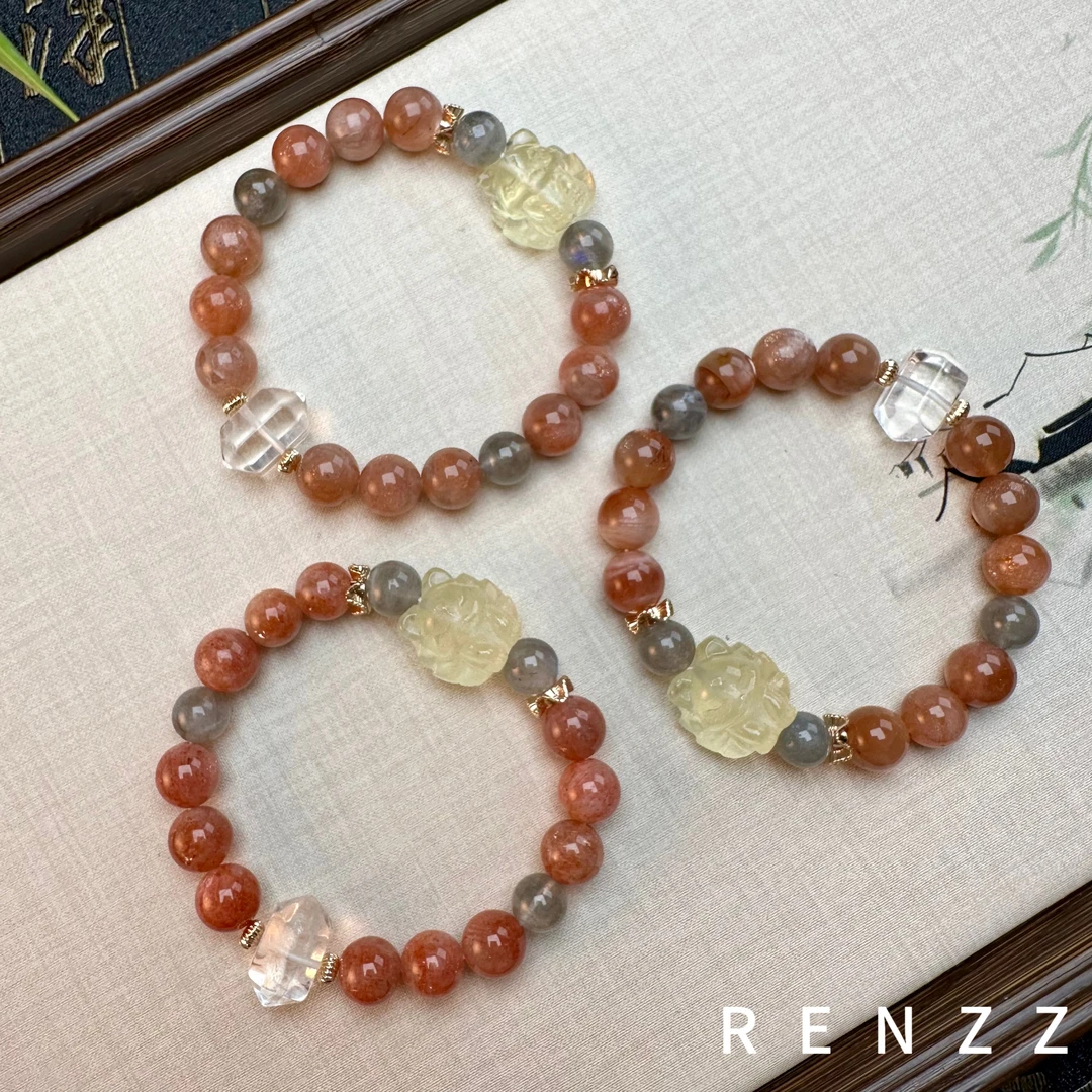 2011百搭时尚手链手串（多样性发一条）