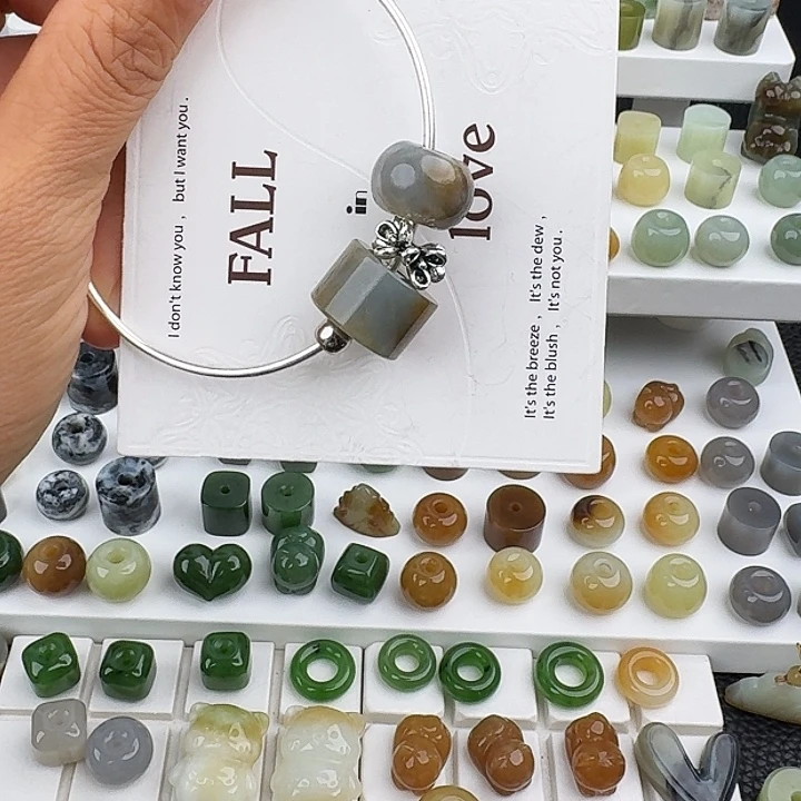 和田玉（糖玉）未镶嵌手链