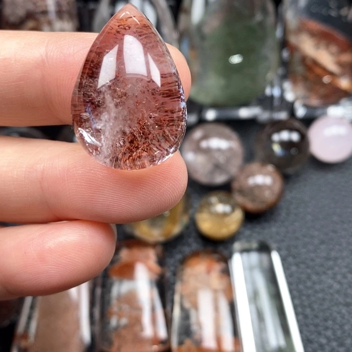 未镶嵌颈饰水晶水晶