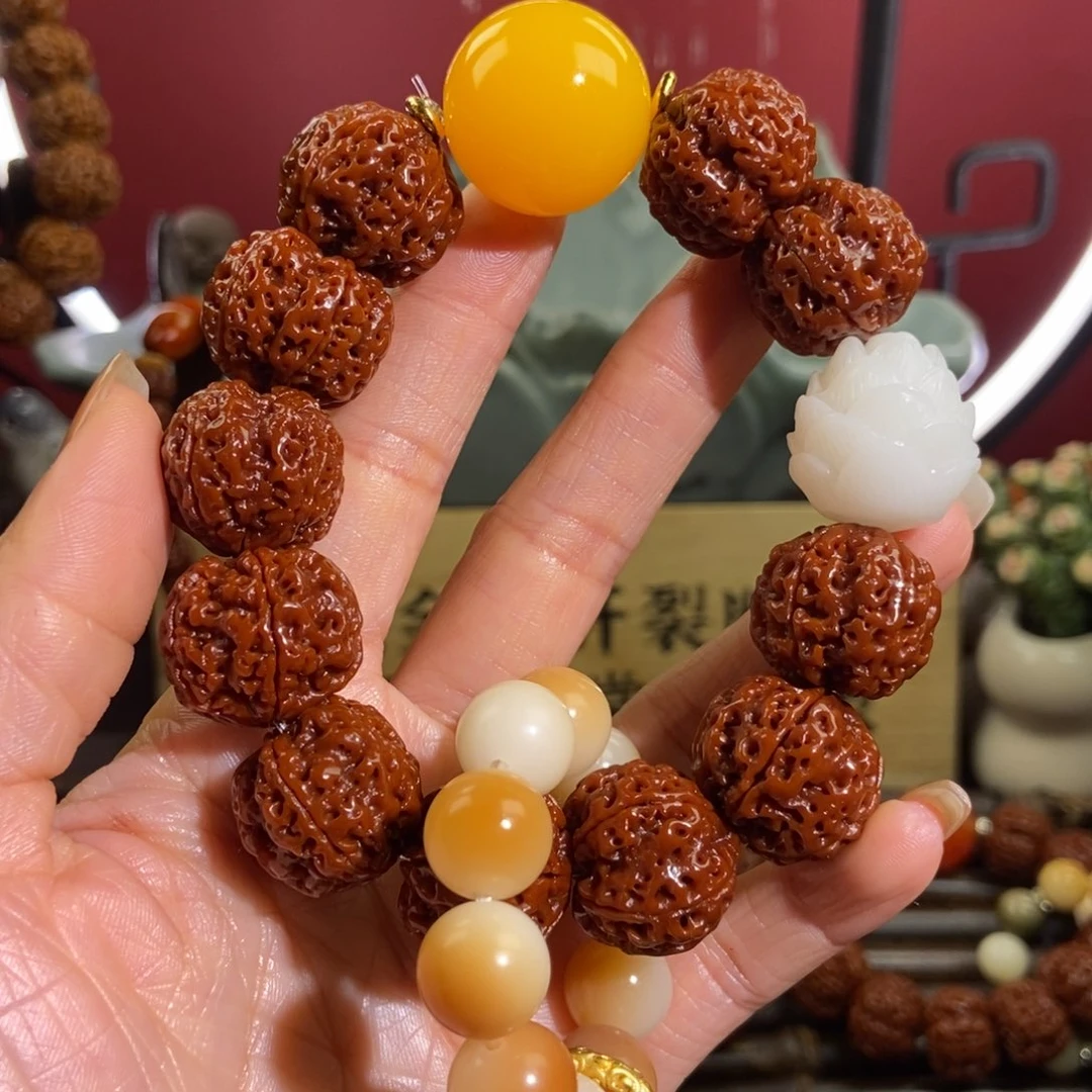 金刚菩提手串520。          