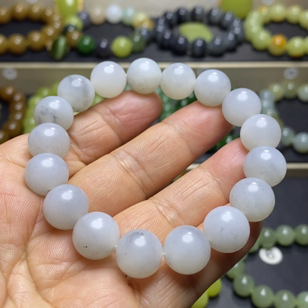 和田玉手串未镶嵌