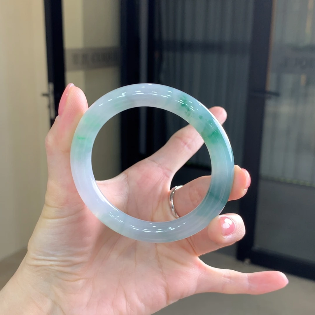 未镶嵌手镯翡翠不退不换