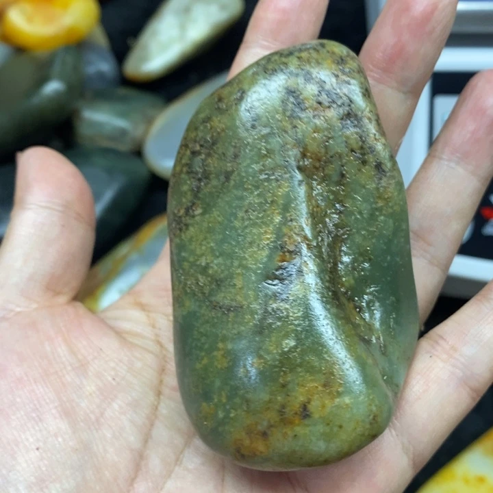 未镶嵌和田玉（糖玉）挂件