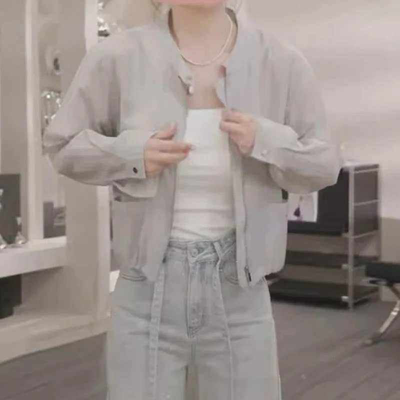 今年流行薄款长袖防晒衣外套女夏季2025年透气外搭小众拉链防晒服