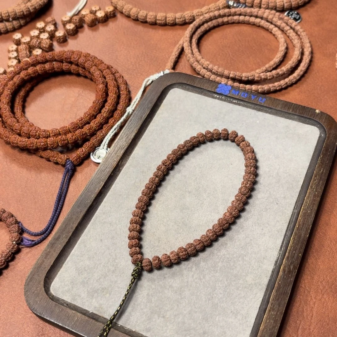 笑***_吊坠金刚菩提平细手持