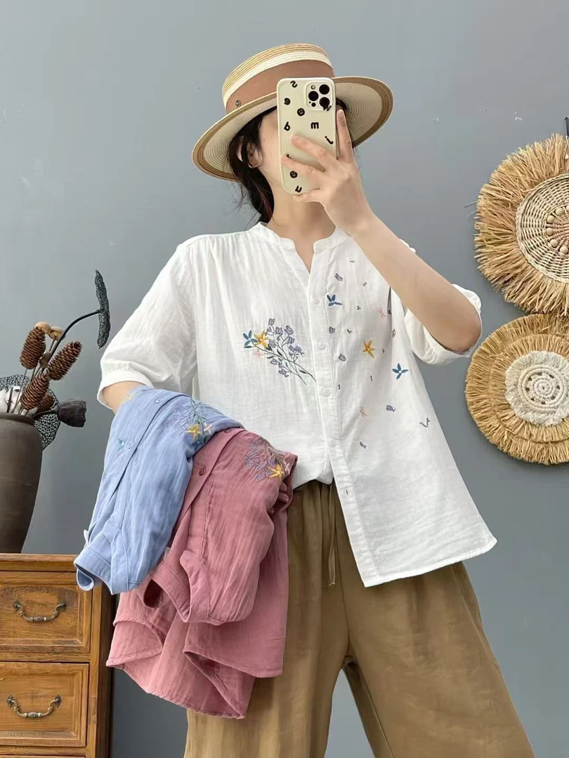 829夏季新款文艺复古V领刺绣中袖纯棉衬衫女夏宽松透气双层纱上衣