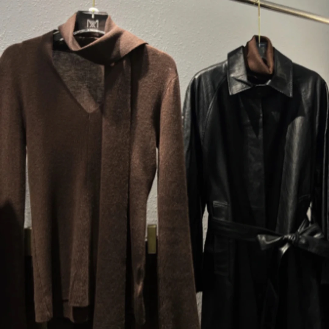 V领毛衣时尚百搭修身