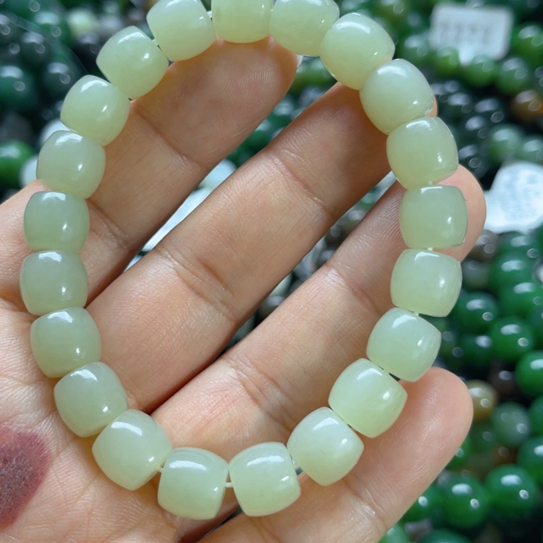 未镶嵌手链和田玉